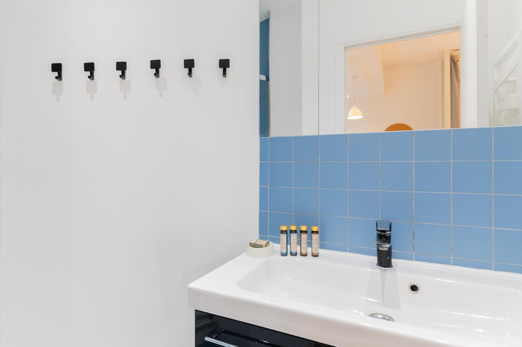 St Germain Sartre Chicsuites Parijs Buitenkant foto
